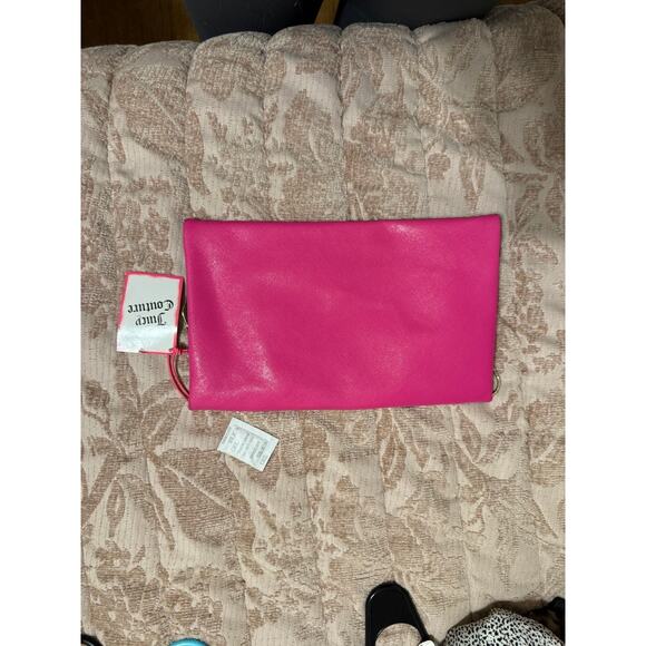 Juicy Couture Medium Size Clutch - New with Tags - Picture 8 of 8